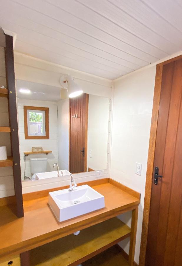 Peixe Crew Manguinhos Bed & Breakfast Armacao dos Buzios Exterior photo