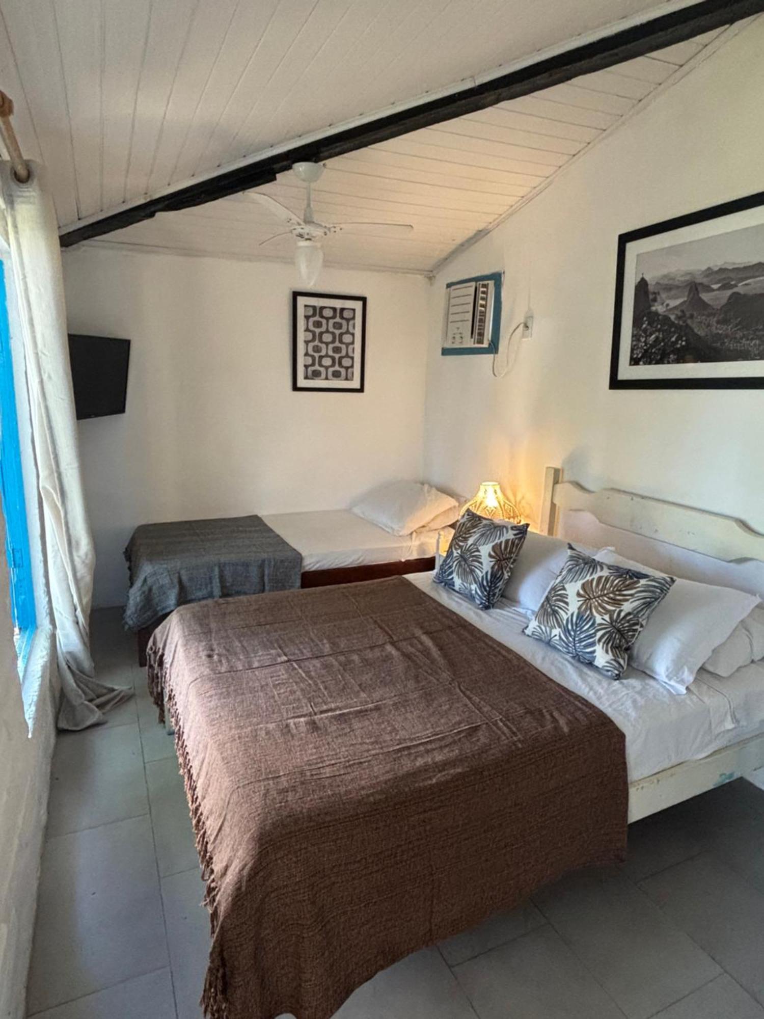 Peixe Crew Manguinhos Bed & Breakfast Armacao dos Buzios Exterior photo
