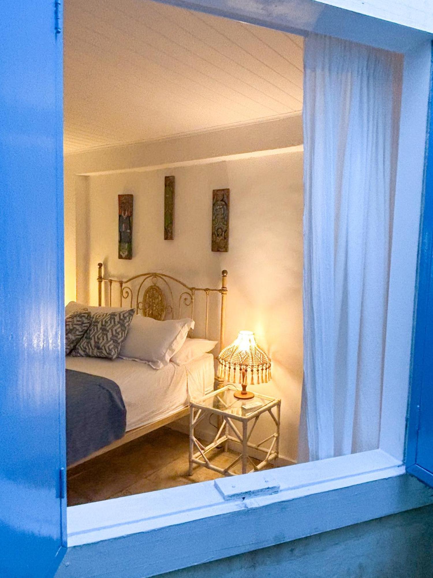 Peixe Crew Manguinhos Bed & Breakfast Armacao dos Buzios Exterior photo